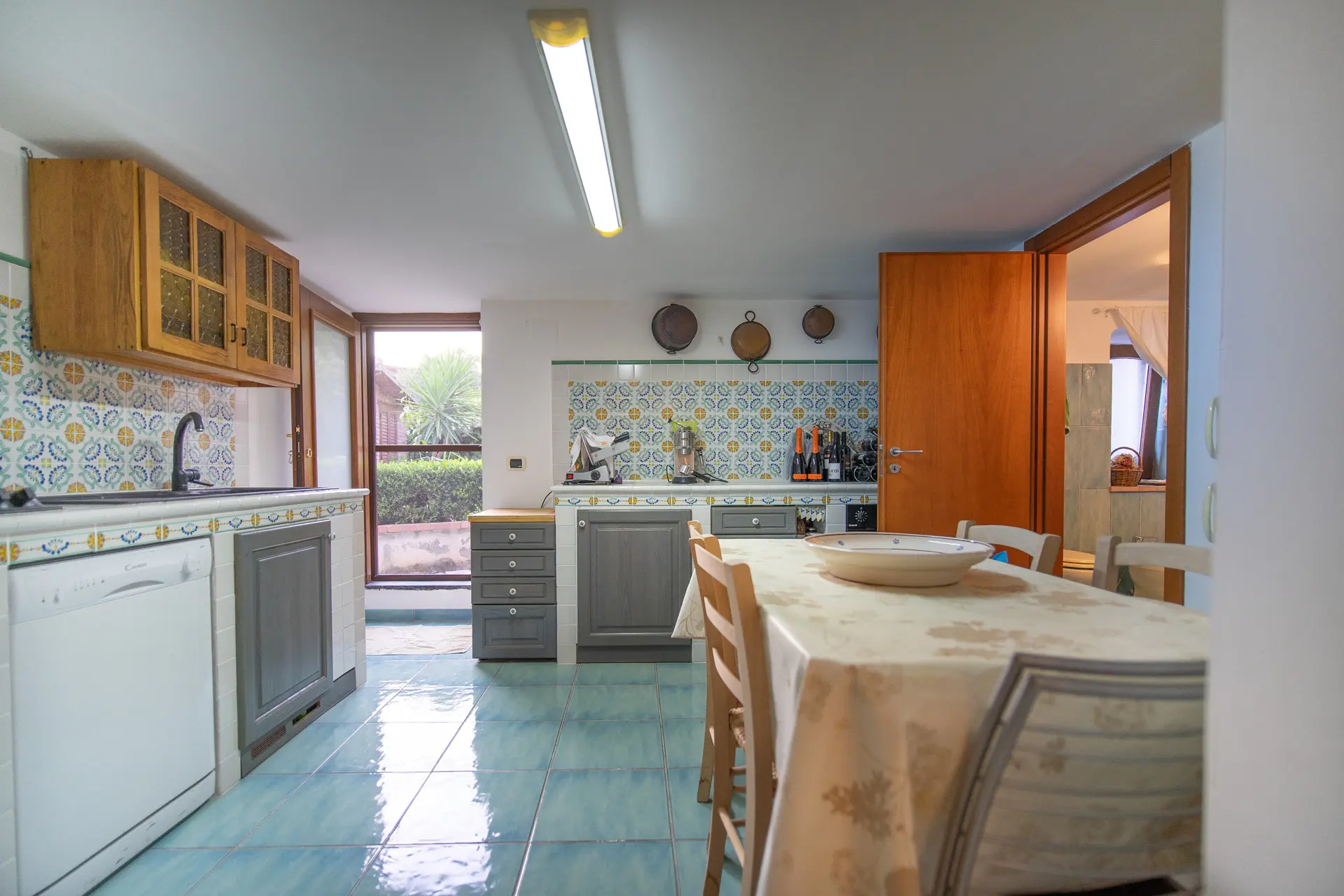 Villa Petrosa Scalea Tavern Kitchen