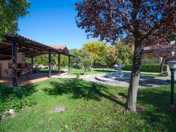 Outside Villa Montalto Calabria 2